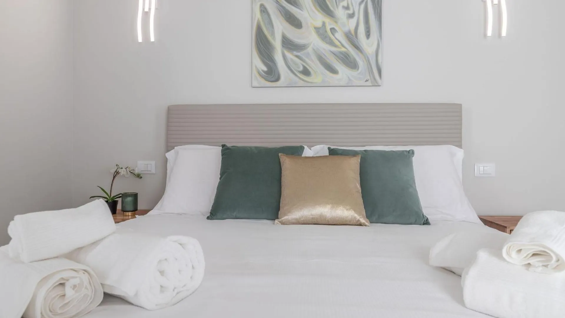 Appartamento Italian Experience-Suite Ateneo Pavia Italia