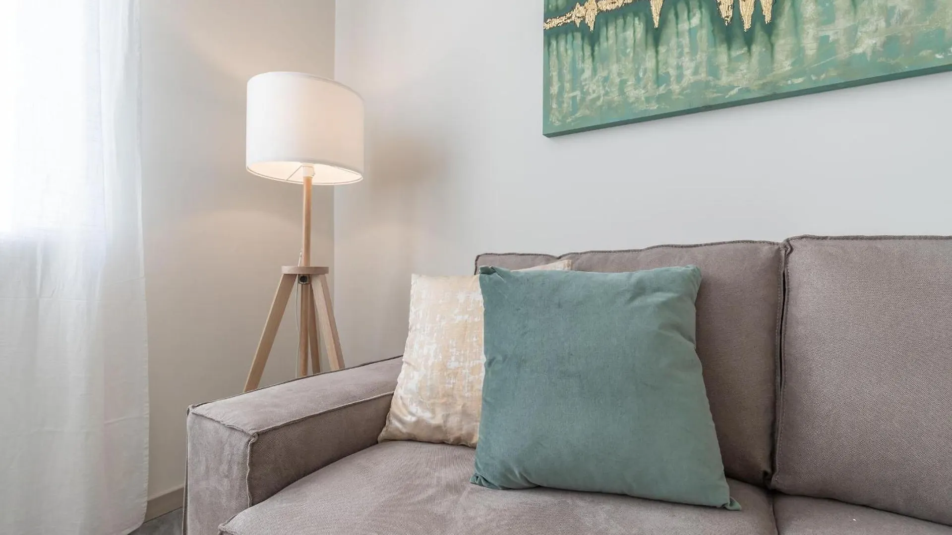 Apartment Italian Experience-Suite Ateneo Pavia Italy